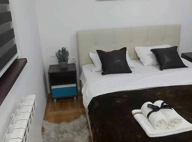 Апартаменты Lav